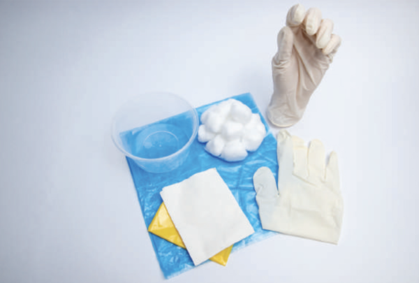 Toilet catheterisation set
